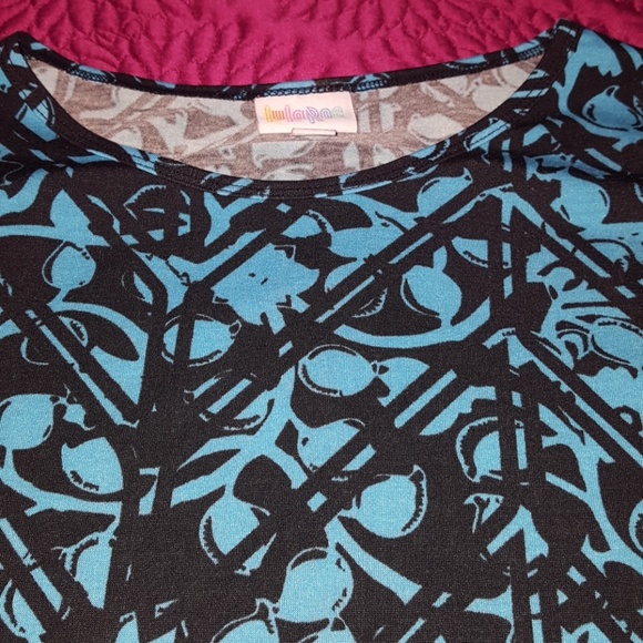 LulaRoe small Irma - Picture 2 of 4